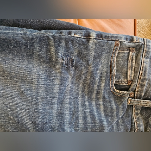 American Eagle Outfitters Blue Artist Crop Jeans - Picture 6 of 8